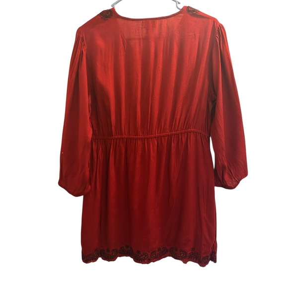 Motherhood Maternity Burgundy Embroidered V Neck Blouse Tunic 3/4 Sleeve Size S - Picture 2 of 7
